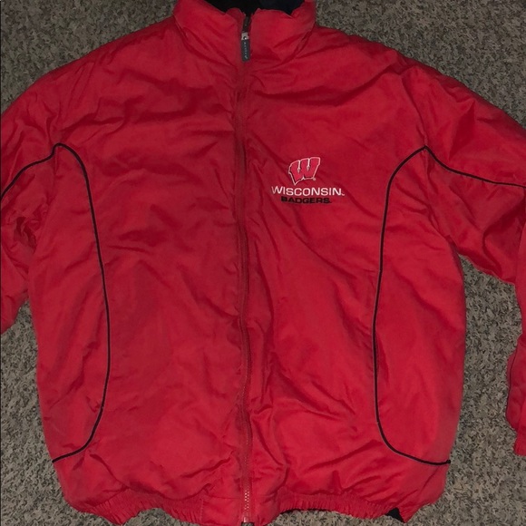 90s Retro Wisconsin Badgers Coat - Picture 1 of 3